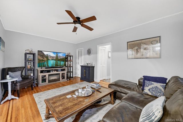 475 Bronx River Road 2D, Yonkers, NY 10704
