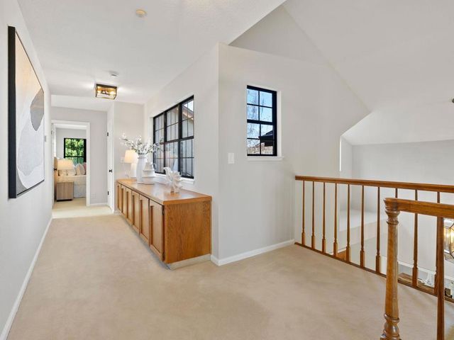 6 Woodridge Court, Redwood City, CA 94061