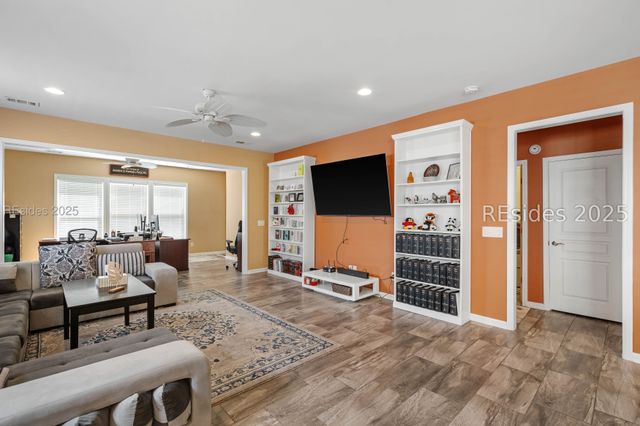 801 Village Green Ln, Bluffton, SC 29909