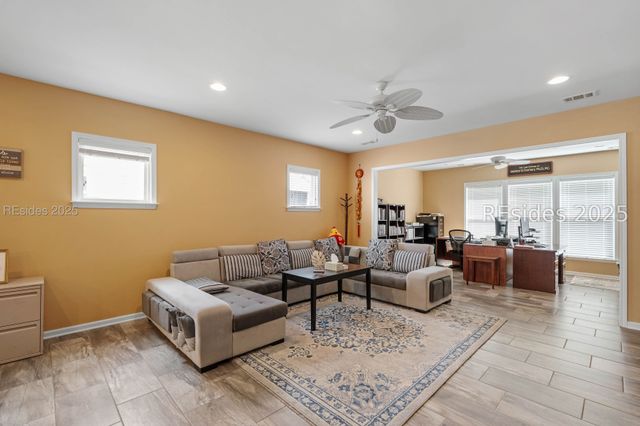 801 Village Green Ln, Bluffton, SC 29909