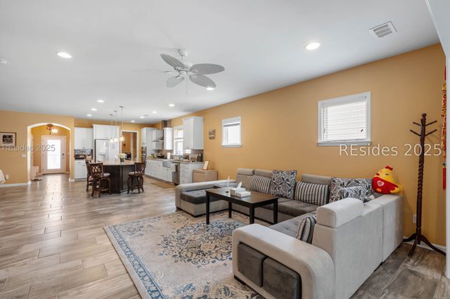 801 Village Green Ln, Bluffton, SC 29909