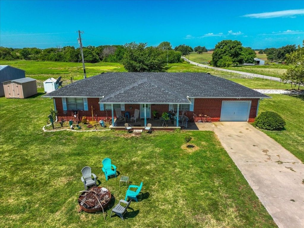 47846 E County Road 1500, Stratford, OK 74872