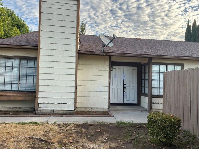 13930 Olive Grove Lane, Sylmar, CA 91342