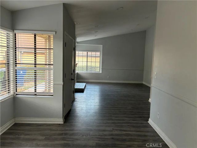 13930 Olive Grove Lane, Sylmar, CA 91342
