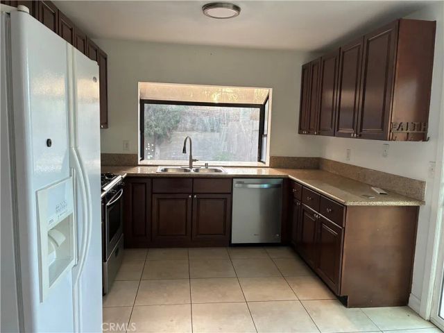 13930 Olive Grove Lane, Sylmar, CA 91342