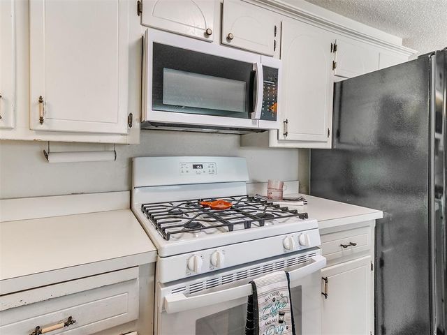 7601 NW 14th Street, Oklahoma City, OK 73127