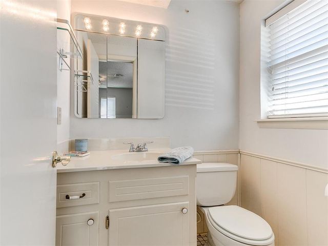 7601 NW 14th Street, Oklahoma City, OK 73127