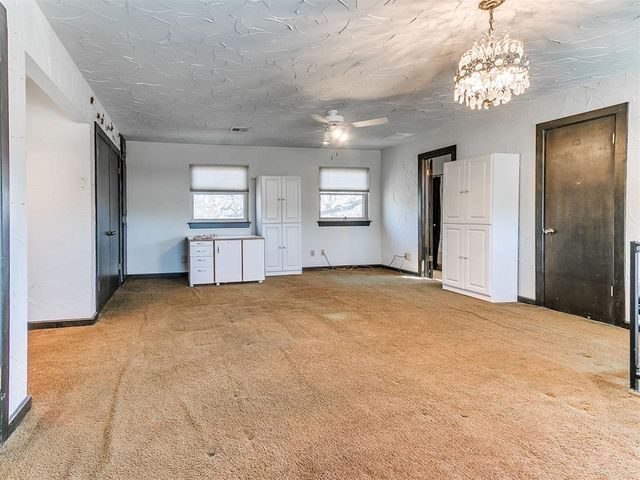 7601 NW 14th Street, Oklahoma City, OK 73127