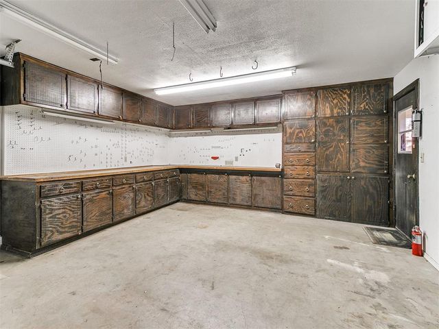 7601 NW 14th Street, Oklahoma City, OK 73127