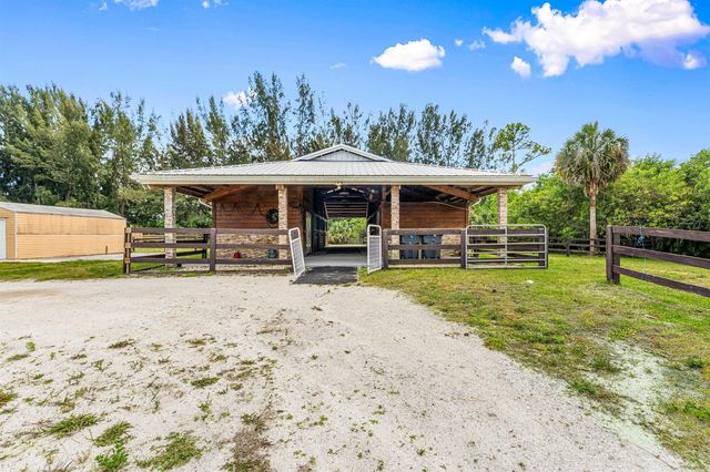 19482 Green Grove Court, Loxahatchee, FL 33470