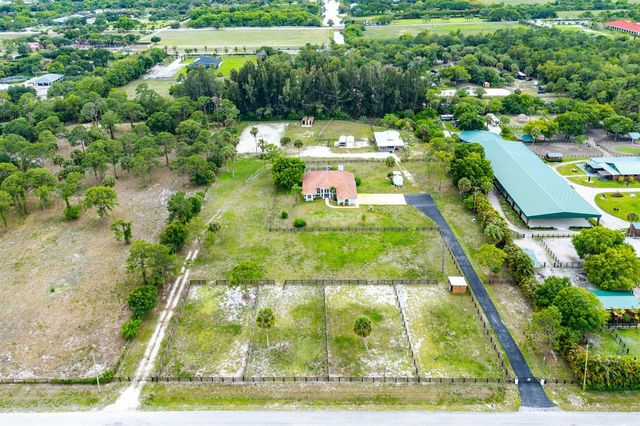 19482 Green Grove Court, Loxahatchee, FL 33470