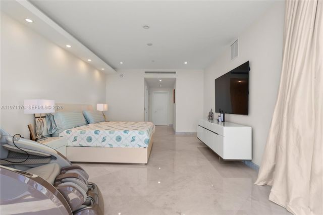 17001 Collins Ave 4608, Sunny Isles Beach, FL 33160