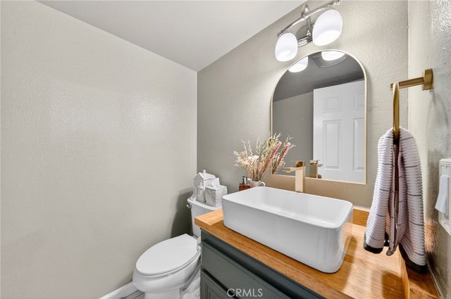2731 Erringer 71, Simi Valley, CA 93065