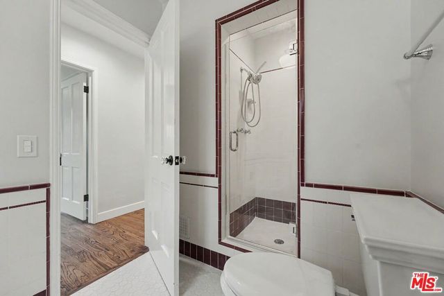 2383 Panorama Terrace, Los Angeles, CA 90039