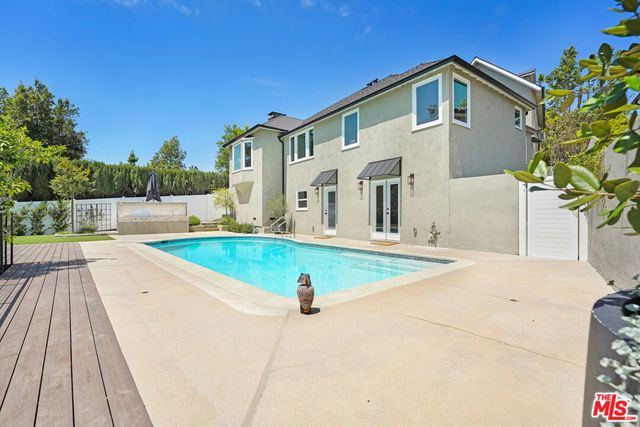 2383 Panorama Terrace, Los Angeles, CA 90039