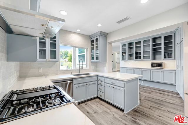 2383 Panorama Terrace, Los Angeles, CA 90039