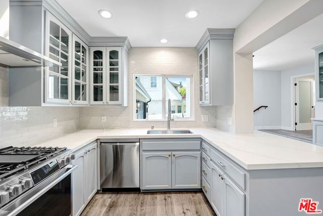 2383 Panorama Terrace, Los Angeles, CA 90039