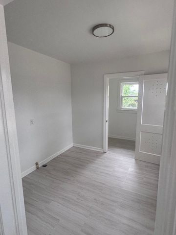 710 6th Street, Rogers, AR 72756