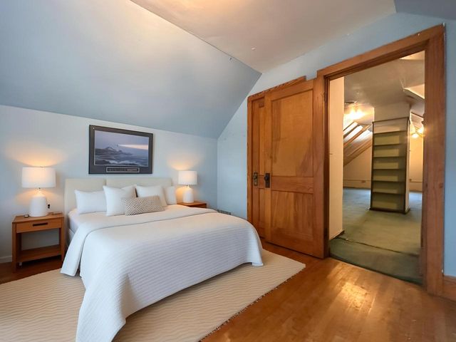 2640 N 48th STREET, Milwaukee, WI 53210