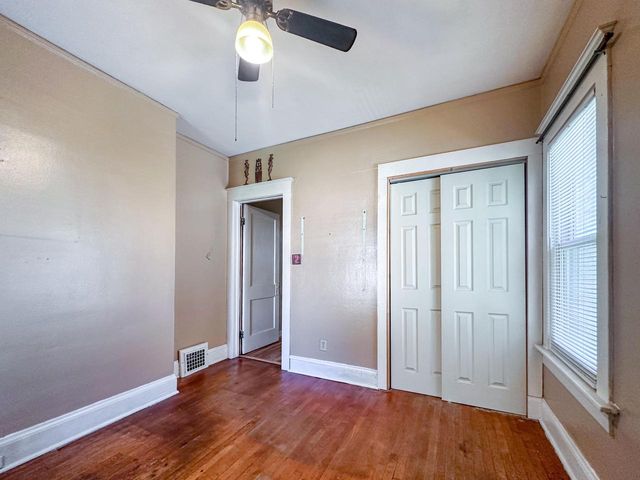 2640 N 48th STREET, Milwaukee, WI 53210