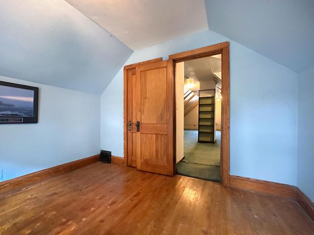 2640 N 48th STREET, Milwaukee, WI 53210