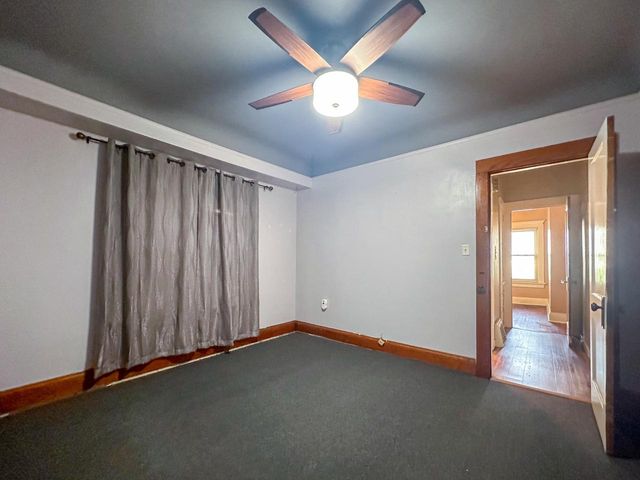 2640 N 48th STREET, Milwaukee, WI 53210