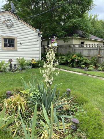 2640 N 48th STREET, Milwaukee, WI 53210