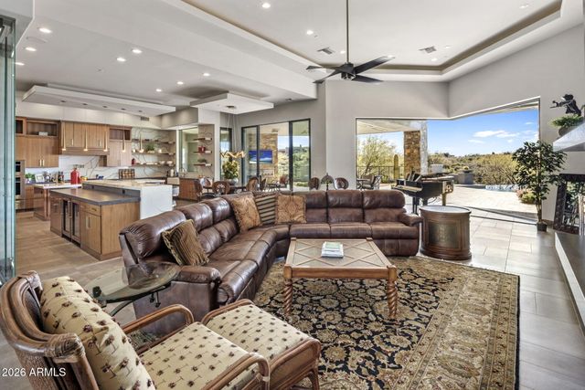 11171 E PAINTED SKY Circle, Scottsdale, AZ 85262