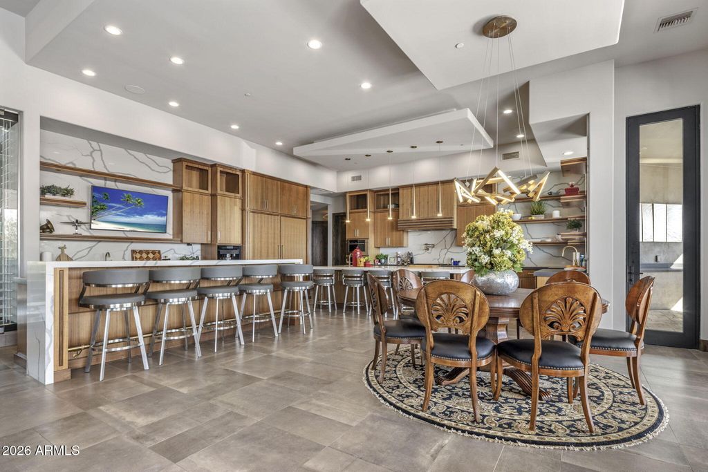 Image 16 of property listing at 11171 E PAINTED SKY Circle, Scottsdale, AZ 85262