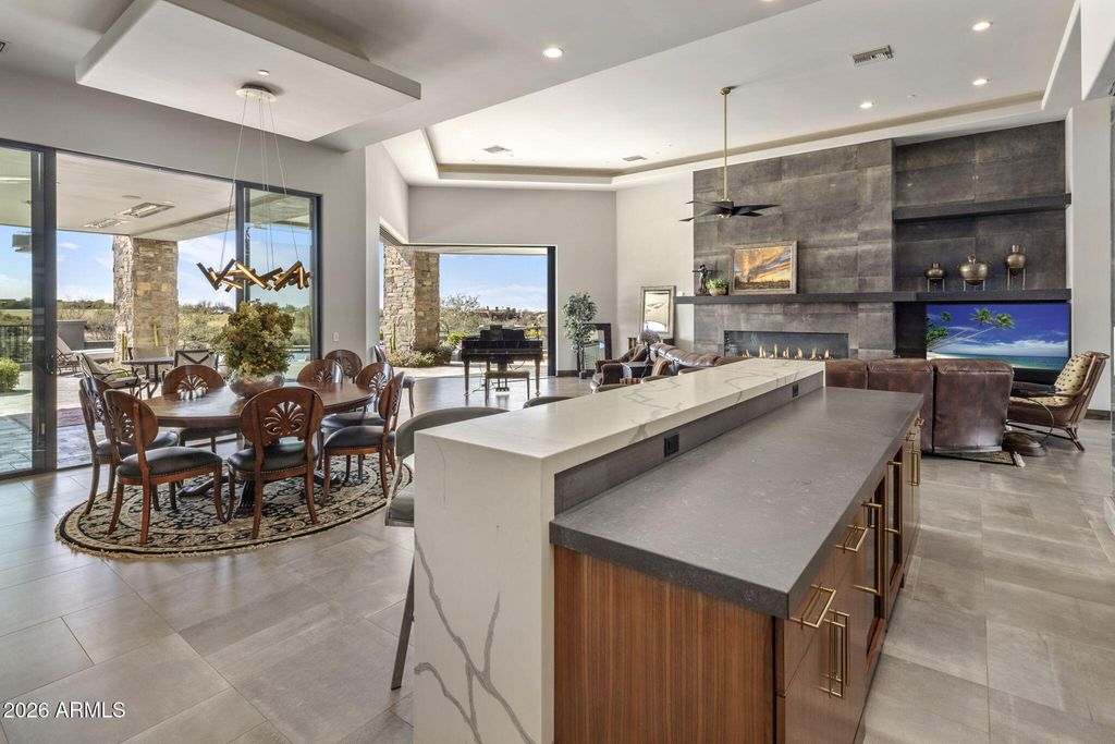 Image 21 of property listing at 11171 E PAINTED SKY Circle, Scottsdale, AZ 85262