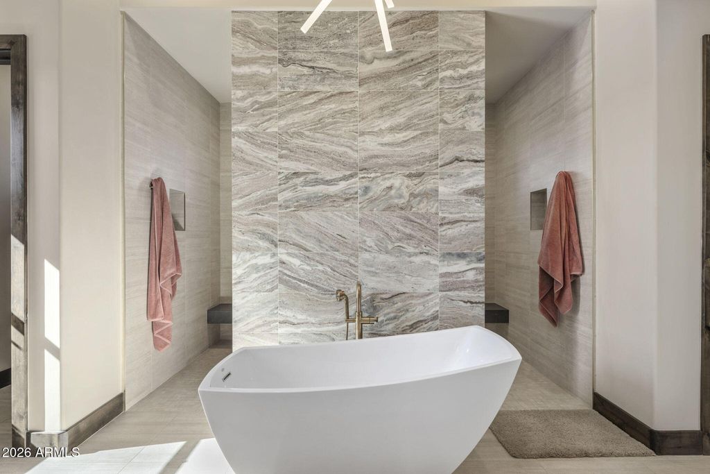 Image 34 of property listing at 11171 E PAINTED SKY Circle, Scottsdale, AZ 85262