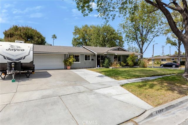 9053 Delano, Riverside, CA 92503