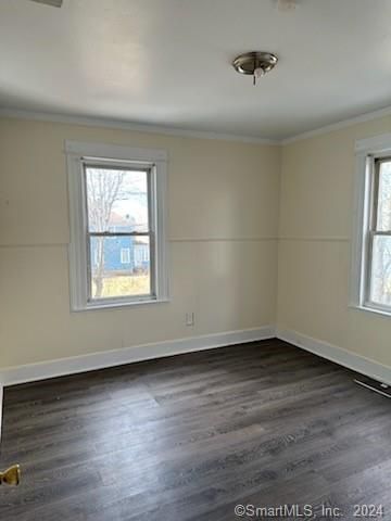 481 Hollister Avenue 2nd, Bridgeport, CT 06607