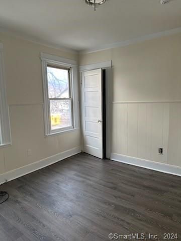 481 Hollister Avenue 2nd, Bridgeport, CT 06607