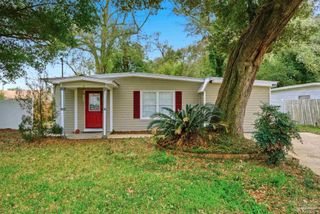 3 Teakwood Cir, Pensacola, FL 32506