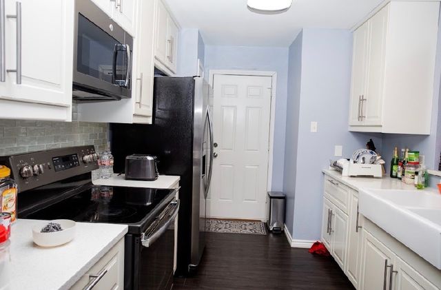 2203 Teakwood Court, Lewisville, TX 75067