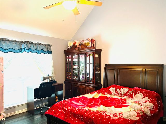 2203 Teakwood Court, Lewisville, TX 75067