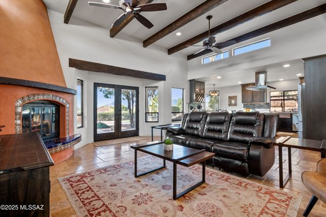 3000 W Camino Claveles, Tucson, AZ 85745