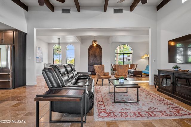 3000 W Camino Claveles, Tucson, AZ 85745