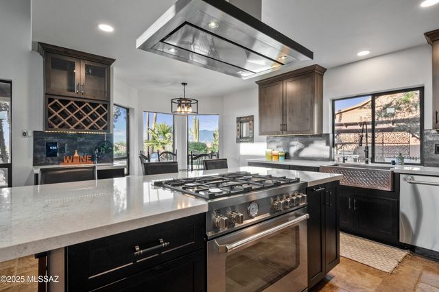 3000 W Camino Claveles, Tucson, AZ 85745