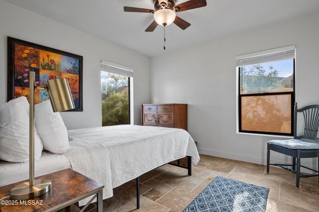 3000 W Camino Claveles, Tucson, AZ 85745