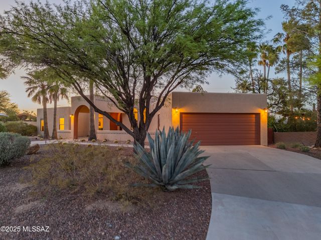 3000 W Camino Claveles, Tucson, AZ 85745