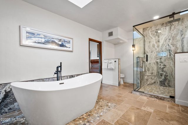 3000 W Camino Claveles, Tucson, AZ 85745