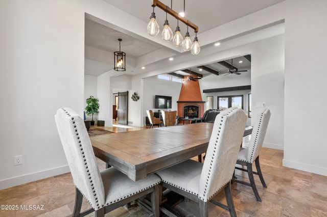 3000 W Camino Claveles, Tucson, AZ 85745