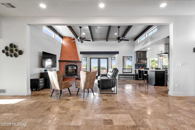 3000 W Camino Claveles, Tucson, AZ 85745