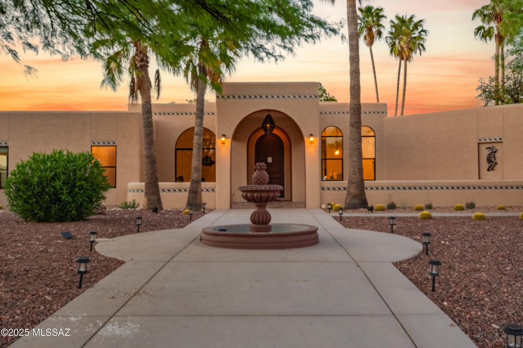 3000 W Camino Claveles, Tucson, AZ 85745