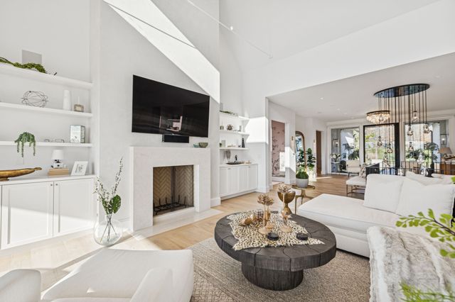 7354 Harlow Dr, College Grove, TN 37046