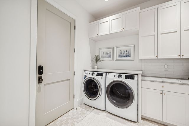 7354 Harlow Dr, College Grove, TN 37046