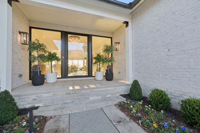 7354 Harlow Dr, College Grove, TN 37046