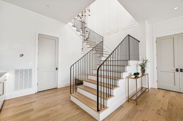 7354 Harlow Dr, College Grove, TN 37046